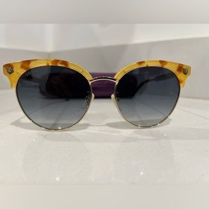 Gucci Havana sunglasses GG0222SK
